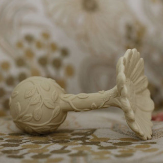 Natruba zvečka/glodalica bela rada, žuta 