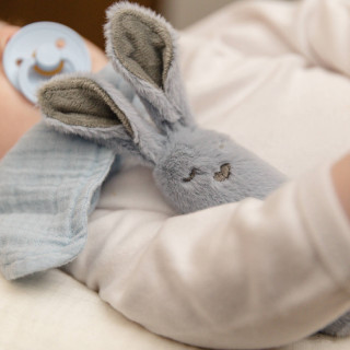 Bibs zvečka za bebe zec Cloud 