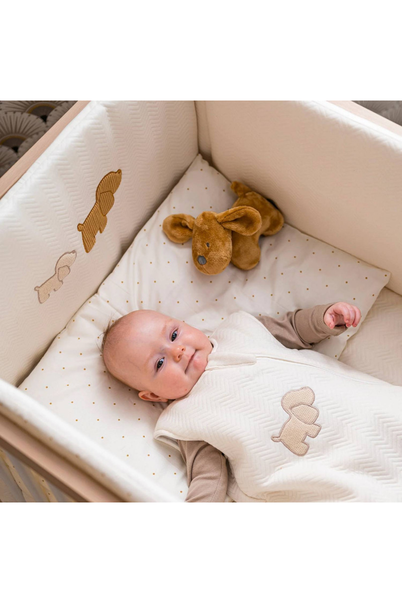 Nattou zvečka u obliku kuce, braon 