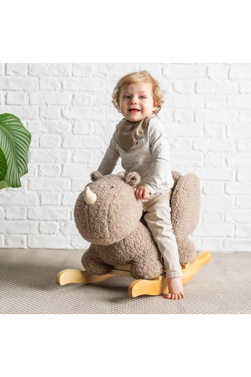 Nattou njihalica sa likom nosoroga, Teddy 