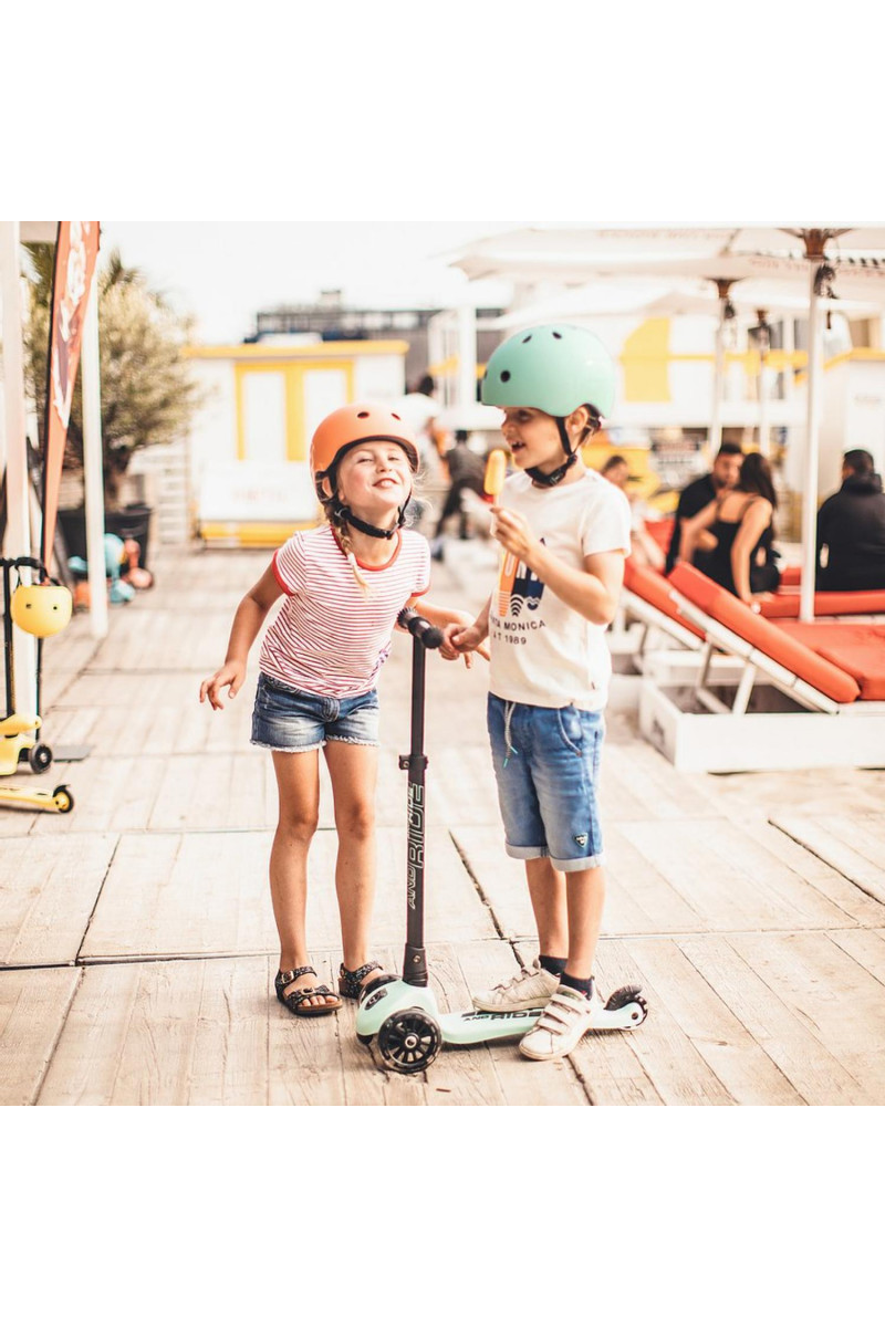 Scoot&Ride Trotinet Highwaykick Led 3 Kiwi 