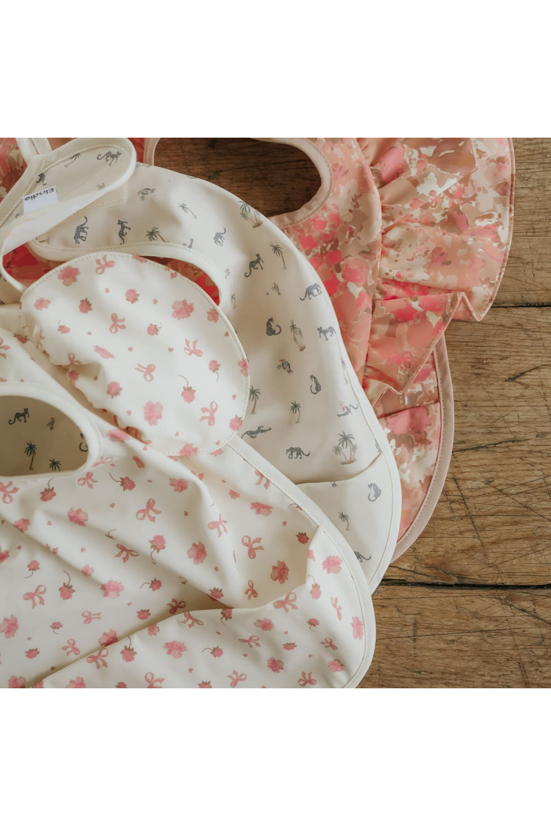 Elodie portikla petit river rose 